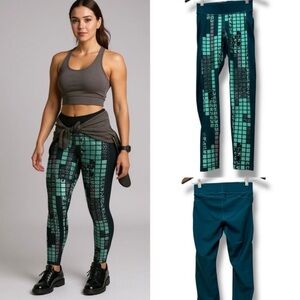 162 Under Armour| NWOT Teal Black High Waisted Moisture-Wicking Legging (Size S)